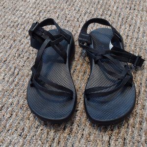 Vibram Classic Black ZX2 Hiking Sandal Size 9